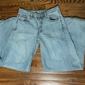 Zara light blue jeans size US6